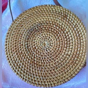 Rattan purse